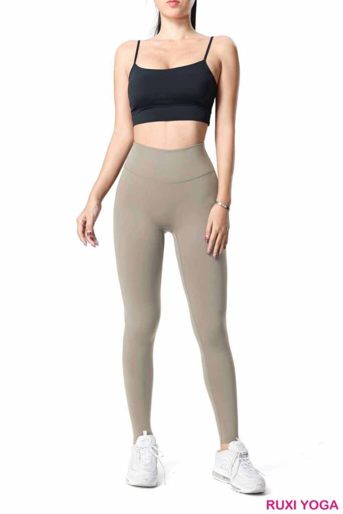 Kadın Siyah Spor Şortu Atletik Kesim RUXI tr2204